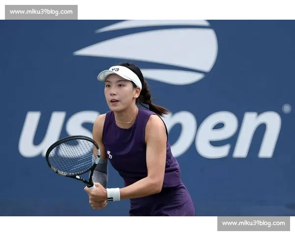 澳网赛场风云再起名将争锋新星崛起引爆全球关注冠军之路悬念升级 - 副本