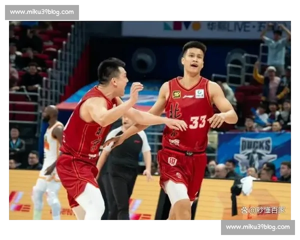 球迷热议：新赛季球队表现大揭秘 谁是冠军最大黑马 - 副本