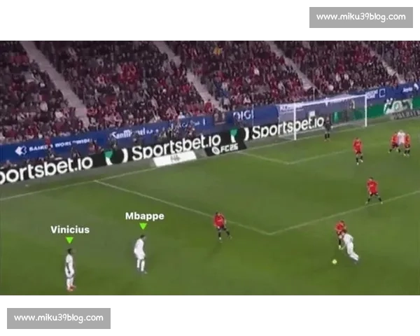 皇马巴萨强强对话引爆西甲争冠悬念焦点之夜多队走势生变赛季关键 - 副本 (2) 皇马巴萨强强对话引爆西甲争冠悬念焦点之夜多队走势生变赛季关键 - 副本 (2)